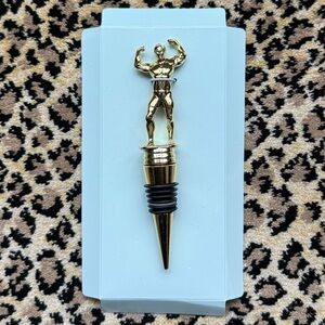 Bodybuilder wine stopper (NWT)